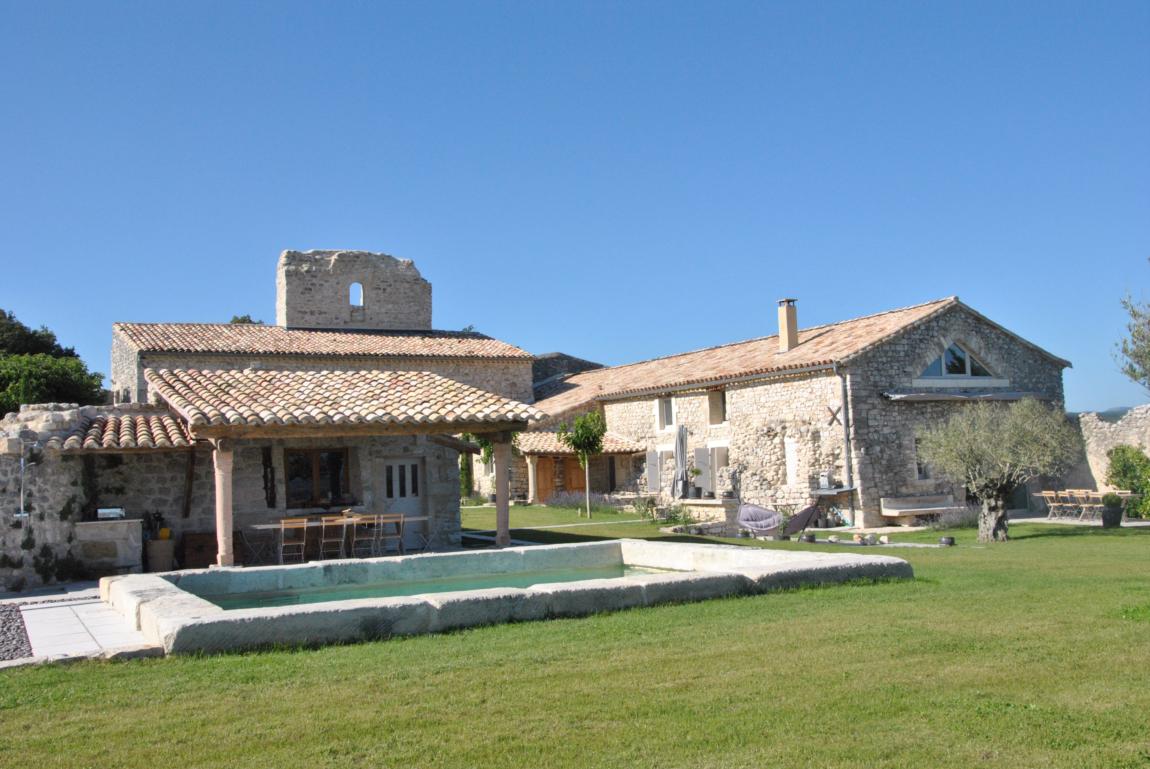 Domaine De Sarson Quartier Sarson 26230 Grignan Domaine de Sarson | La Drôme Tourisme