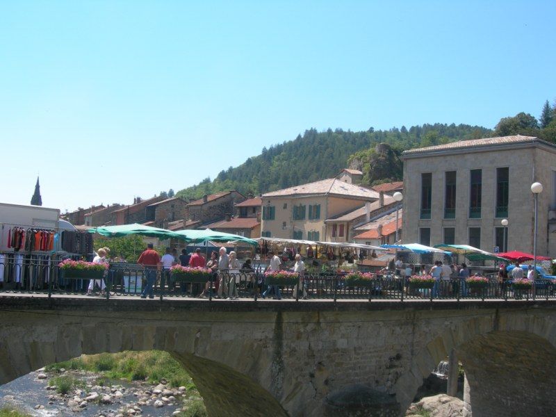 Marché de Vals-les-Bains - Vals-les-Bains