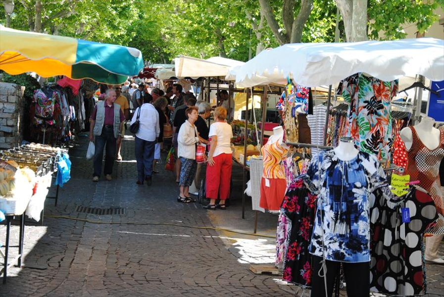 Marché de Carqueiranne VisitVar Le site officiel du tourisme varois