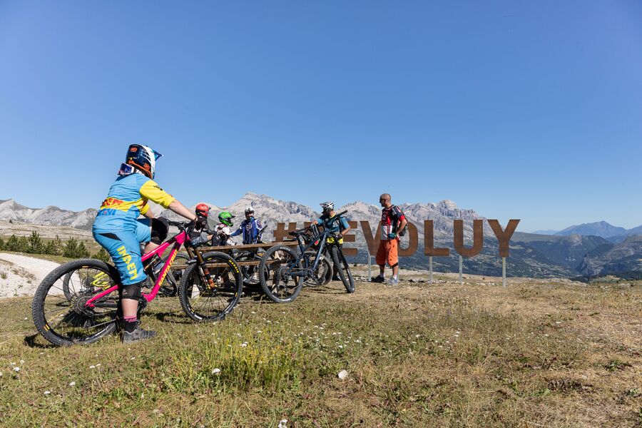 VTT dans Le Dévoluy - © Clément Monnot VTT dans Le Dévoluy - © Clément Monnot