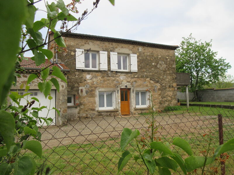 Gîte Le Muguet (Saint-Jeure-dAy,Ardèche), Furnished accom