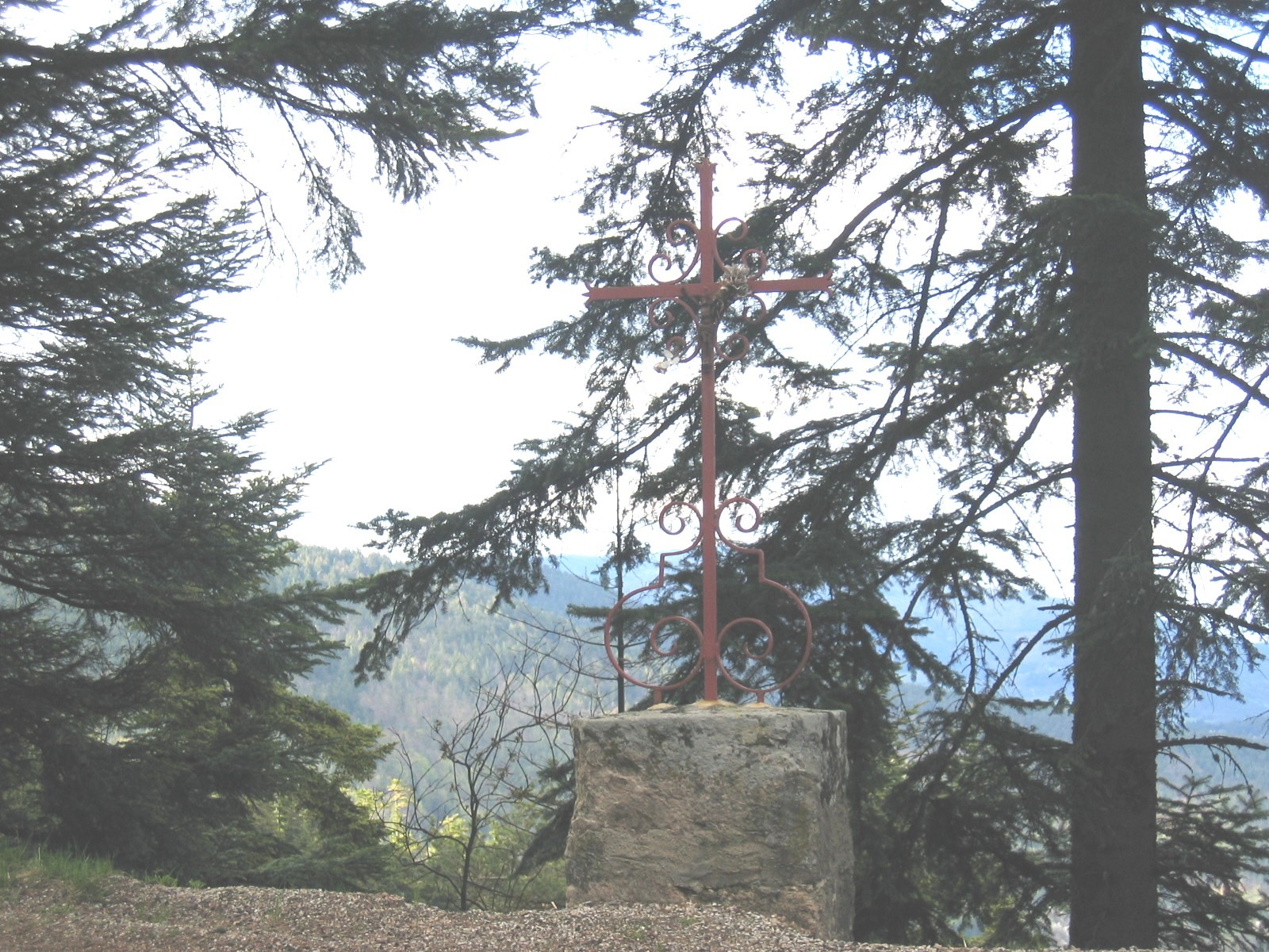 Croix Rouge (Lalouvesc,Ardèche), Site et monument historiqu