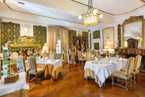 Chateau des Herbeys, Valgaudemar : restaurant gastronomique - © Chateau des Herbeys, Valgaudemar : restaurant gastronomique Chateau des Herbeys, Valgaudemar - © Bertrand Bodin