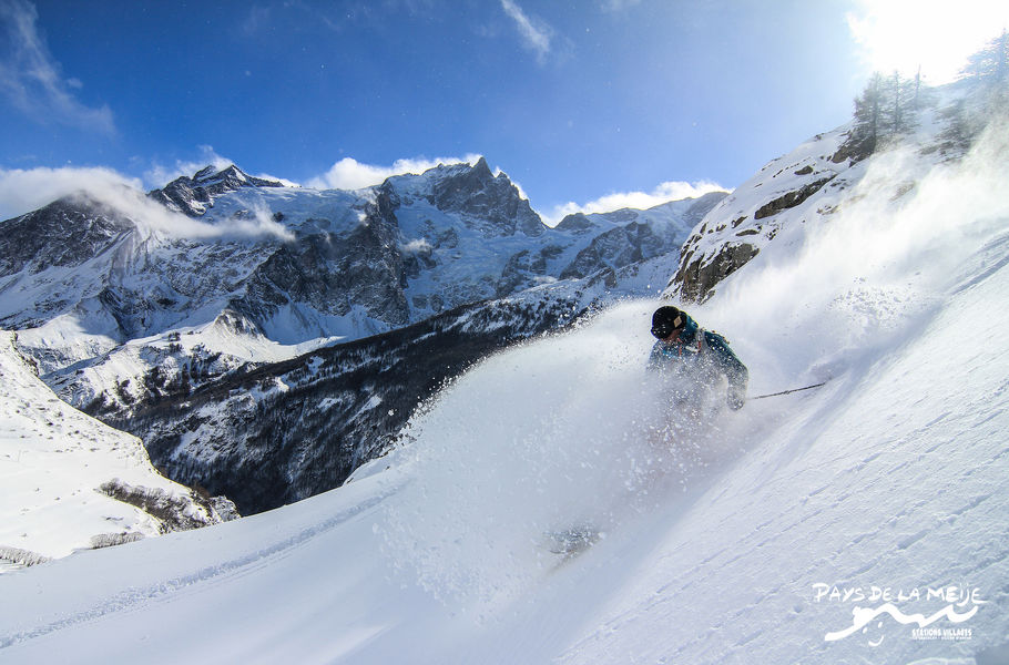 Freeride - © J.Josserand Le Chazelet station village - © J.Josserand