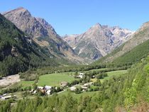 Tour des villages de Champoléon, Champsaur - © Tour des villages de Champoléon, Champsaur Rando villages Champoléon - © Bureau des accompagnateurs en montagne du Champsaur