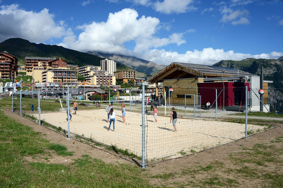 Espace Beach à Orcières Merlette - © Gilles Baron Espace Beach à Orcières Merlette - © Gilles Baron