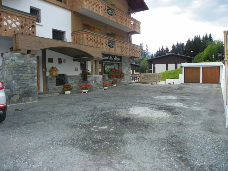 Parking du Bistrot de l'Alpen