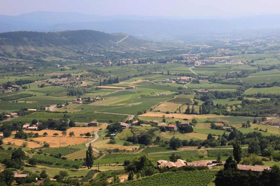 Vue depuis le belvédère de Saint-Laurent-sous-Coiron