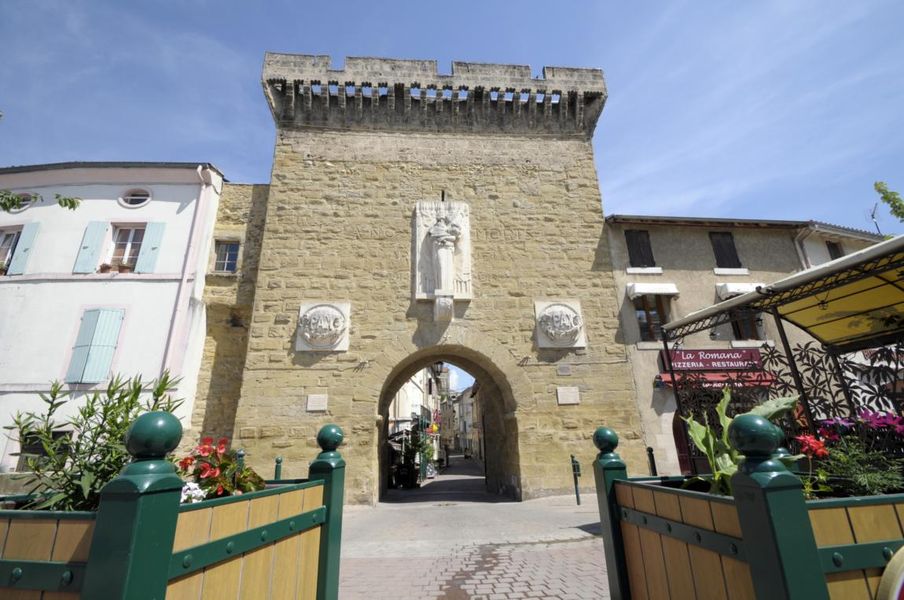 PORTE MONUMENTALE