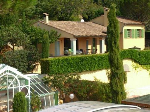 Villa Feel Home