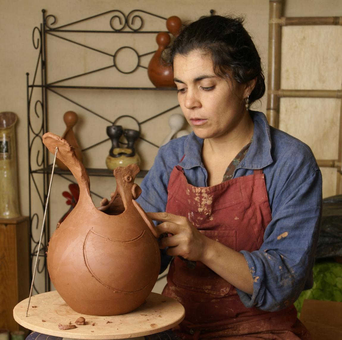 La potière au travail