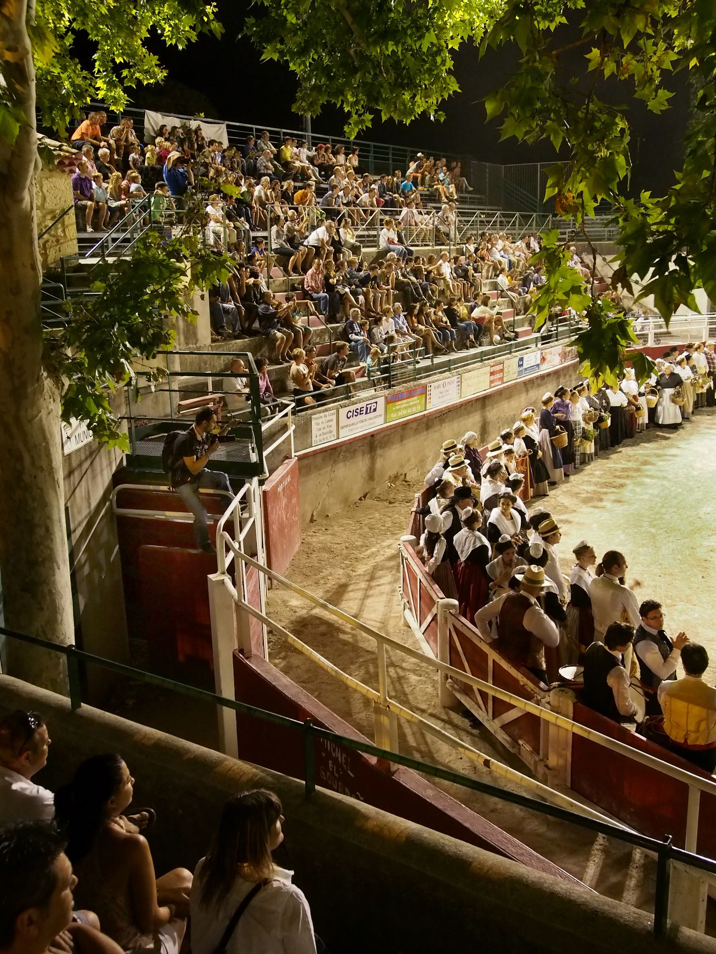 Les Arènes de Fontvieille, Fontvieille - photo 3