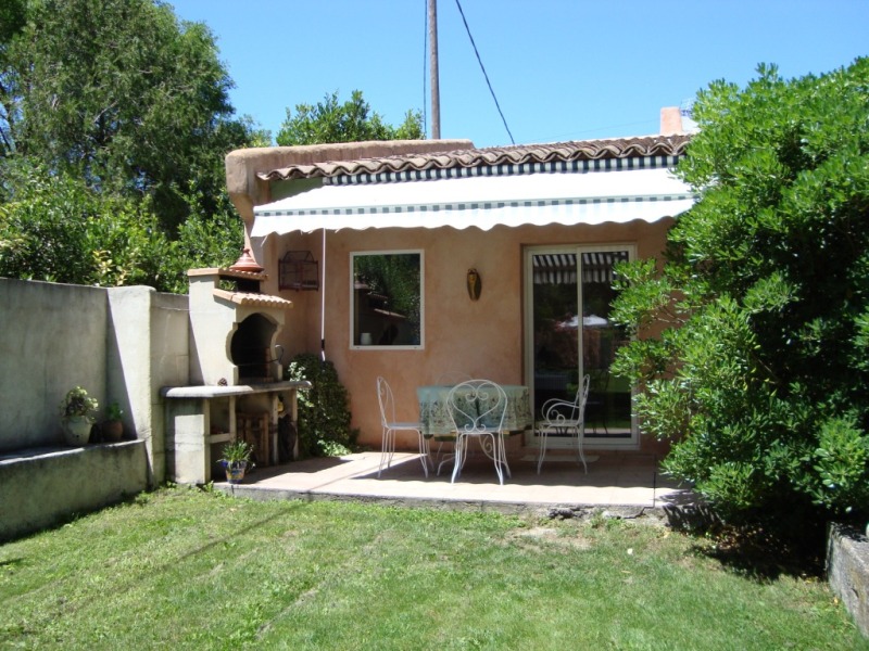 L'Oustaou du Comtat 1