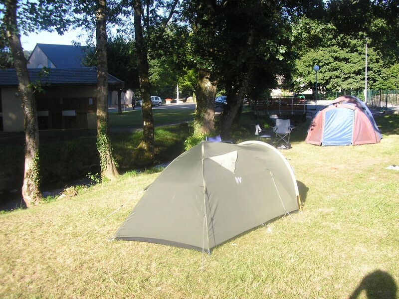 Camping de la Lande tente au soleil