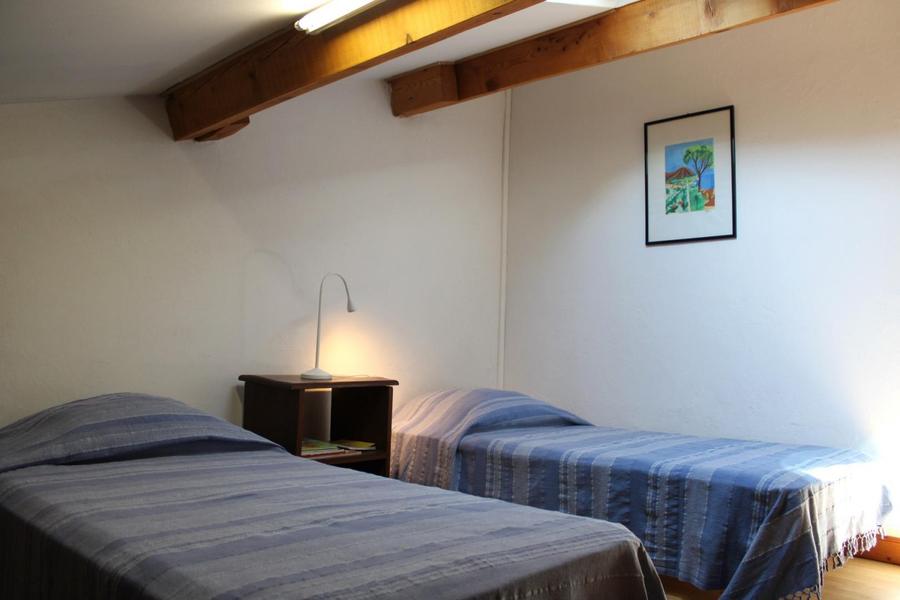 Gîte Chez José-Chambre deux lits simples-Belvédère-Gîtes de France des Alpes-Maritimes