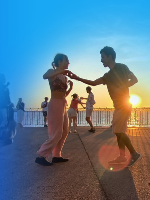 Marseille qui danse à Belsunce