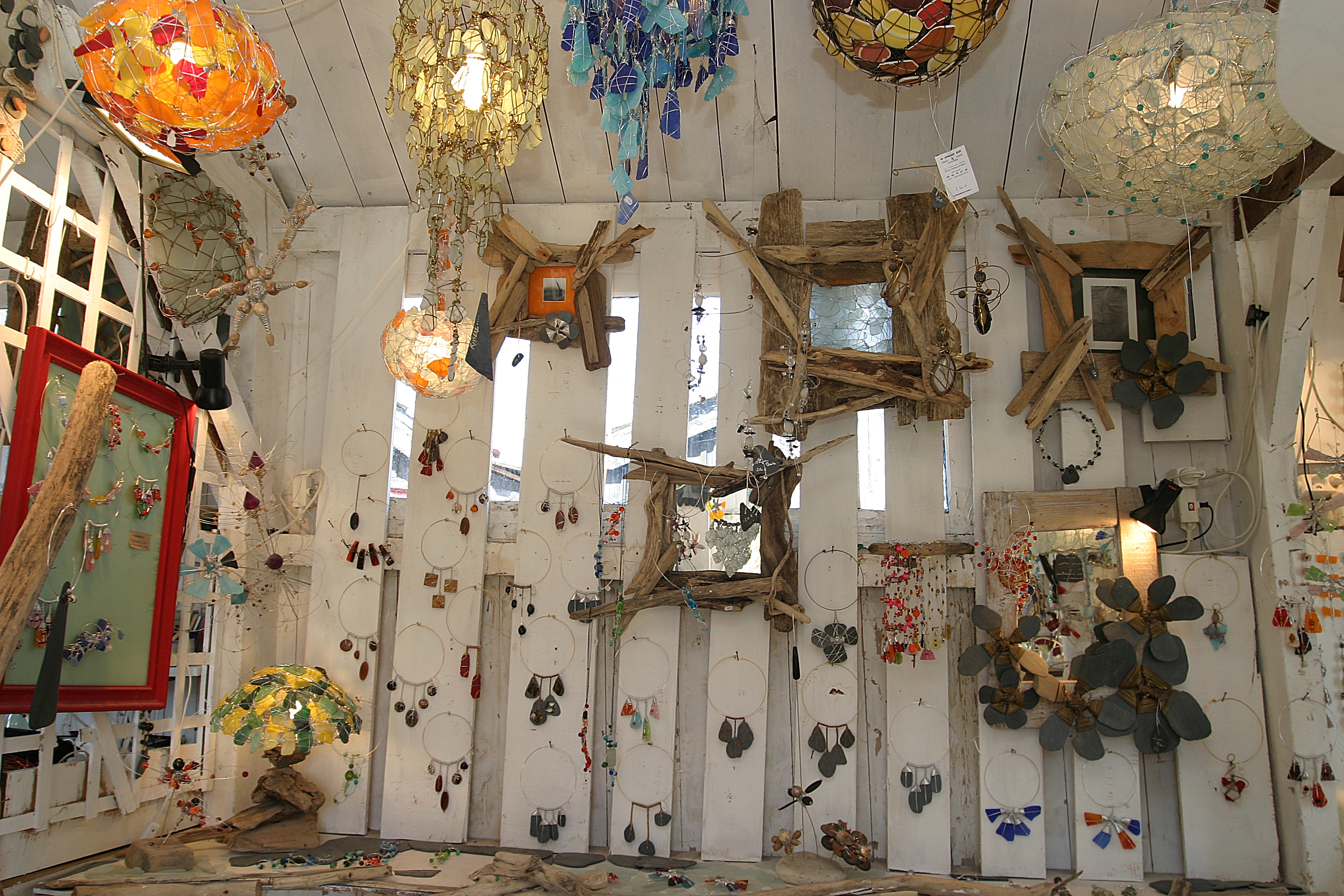 Atelier en attendant Alixe - Bijoux & Objets