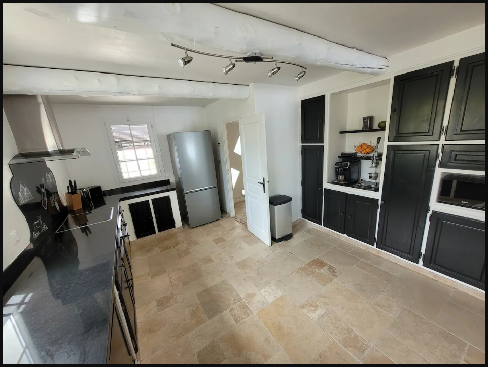 Maison de Jojo, Istres - photo 5