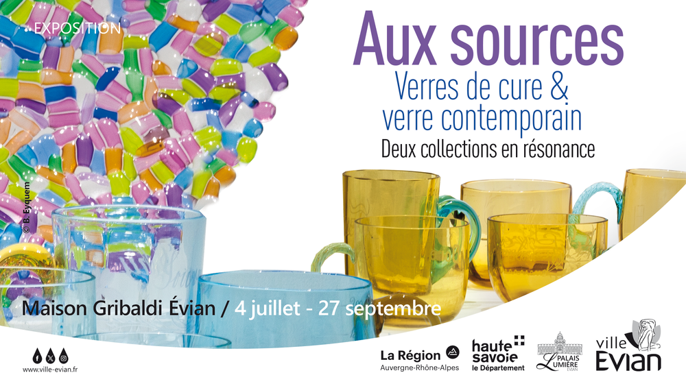 Exposition « Aux Sources - Verres de cure & Verre contemporain. Deux collections en résonance »_Évian-les-Bains