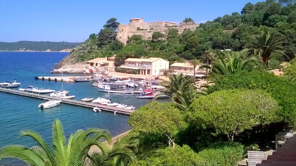 Une journée sur l'île de Port-Cros au départ de La Londe les Maures