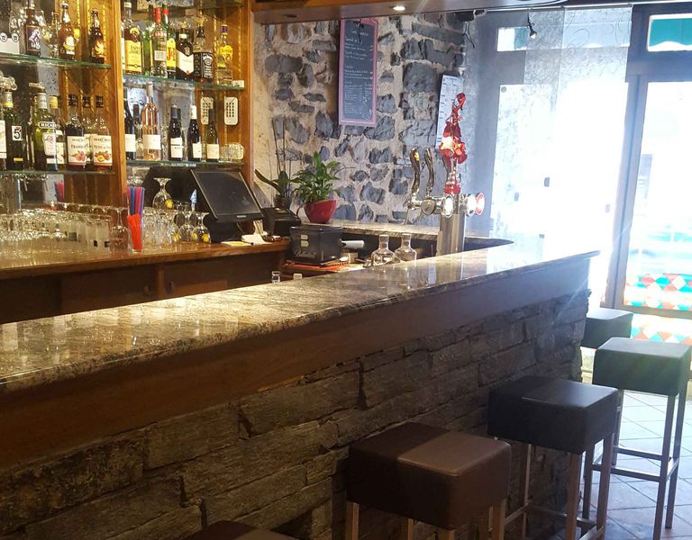 Bar des 2 Savoies à Faverges