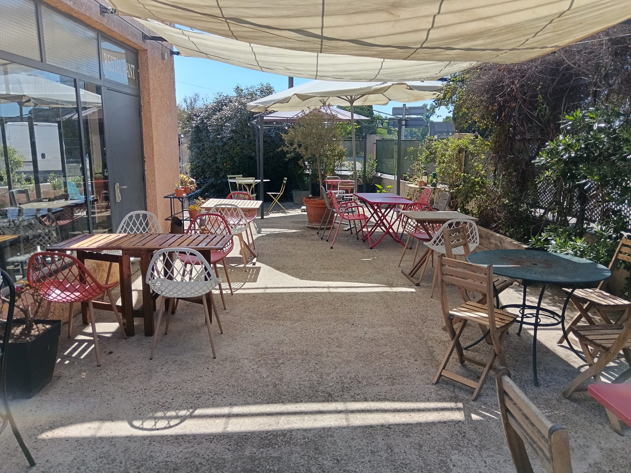 La cantine de Tina - photo 5