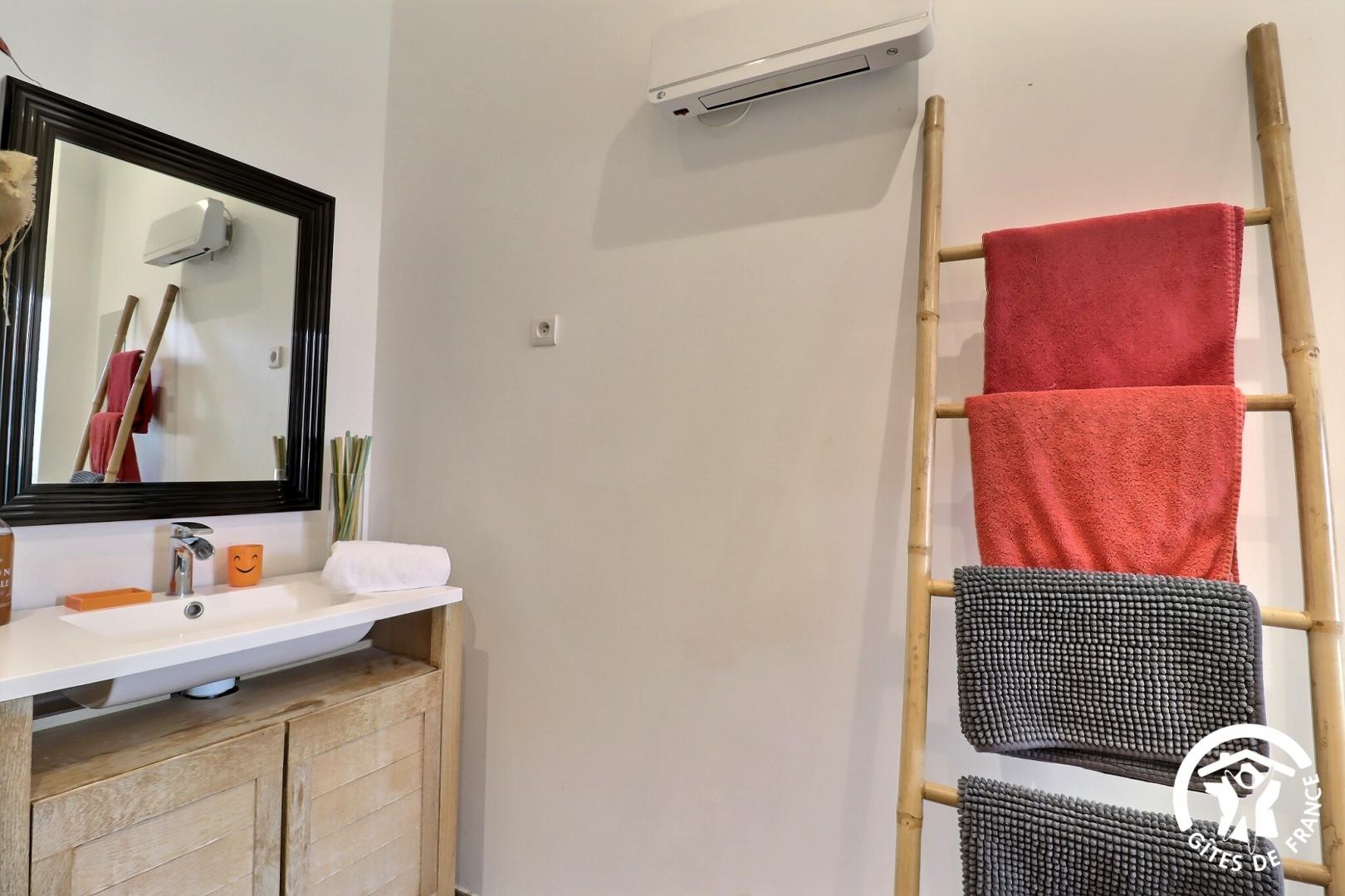Appartement Fernandel, Marseille 4e Arrondissement - photo 16