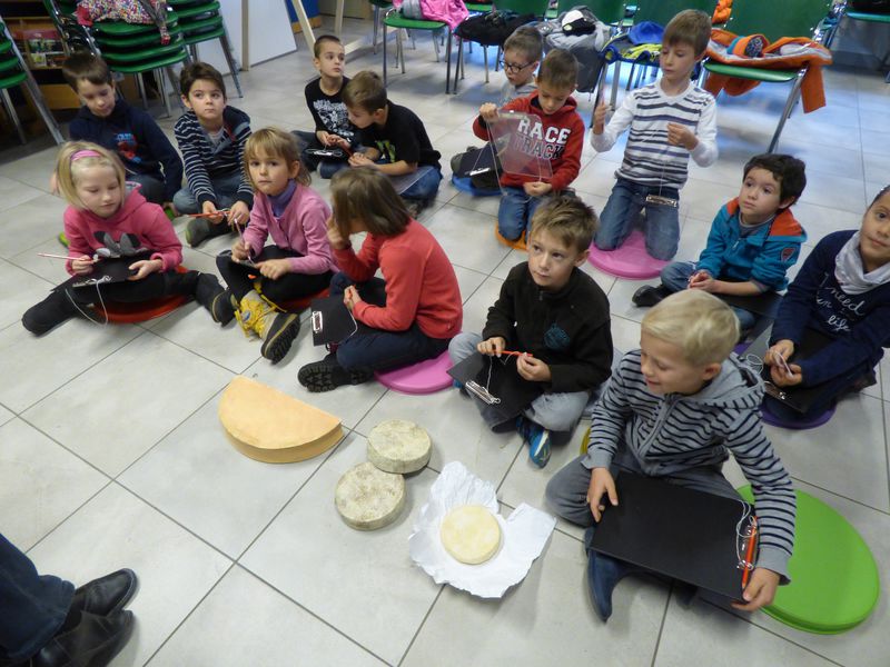 Children s groups : Awaken your senses! Workshop around the cheeses of Savoie