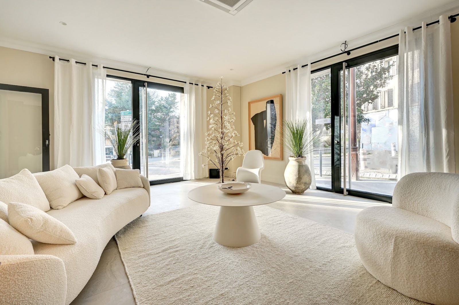 Hôtel Bellegarde by Viktor