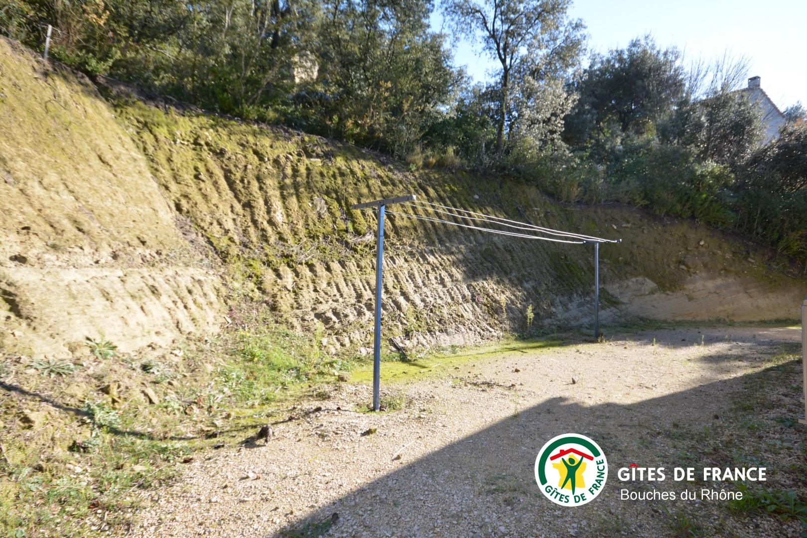 Manon, Lamanon - photo 24