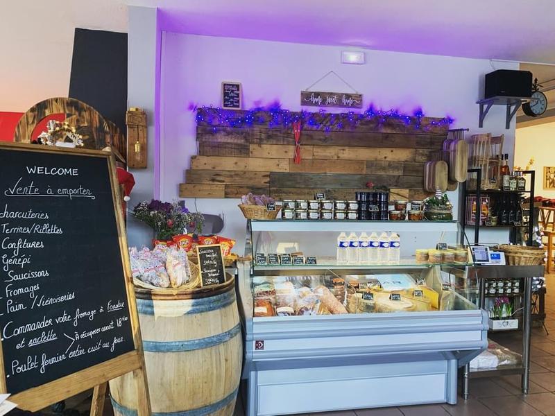 Restaurant Chez Lisa - Plateau de Retord