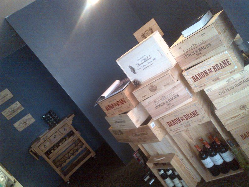 Cave à vins retsaurant Gastronomique La croix de Savoie