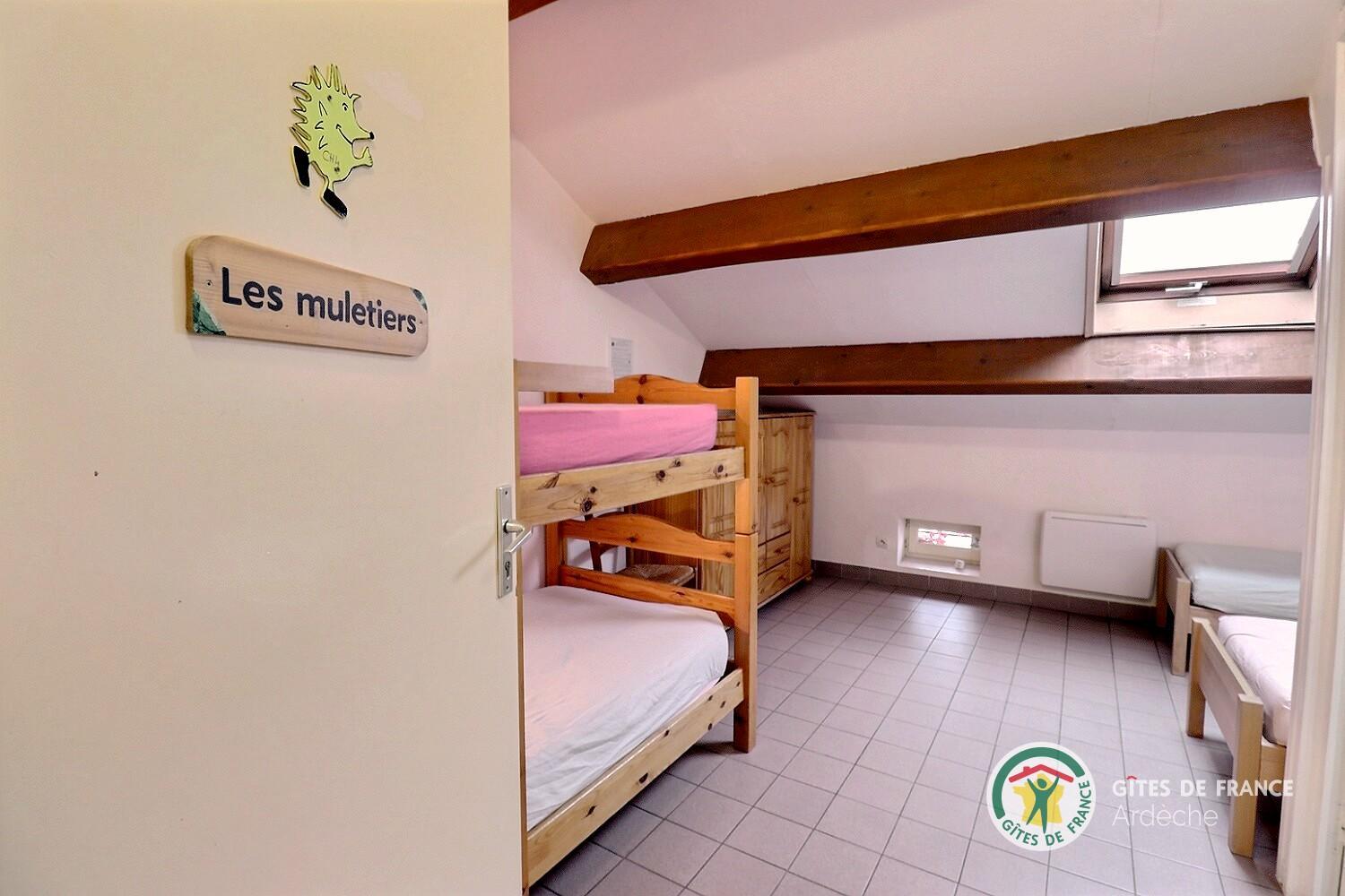 Bâtiment historique Chambre Les Muletiers avec salle d'eau privative