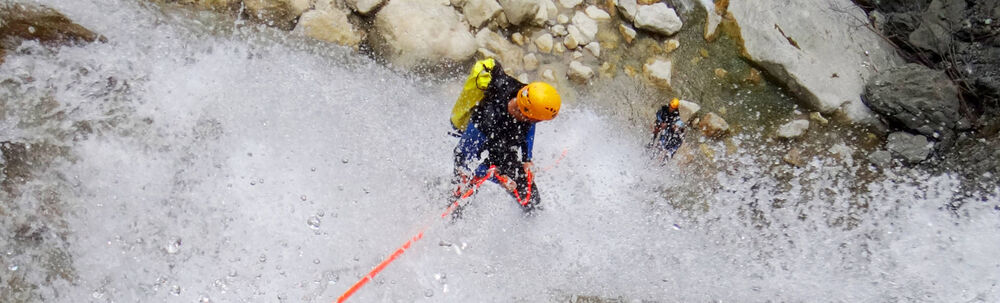 Rando, escalade, via ferrata, canyoning, rando aquatique, raquettes avec Rêve de Cimes - Aouste-sur-Sye