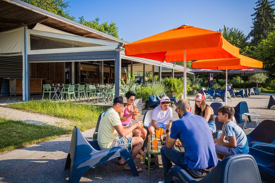 Le Sunset restaurant à Lépin-le-Lac