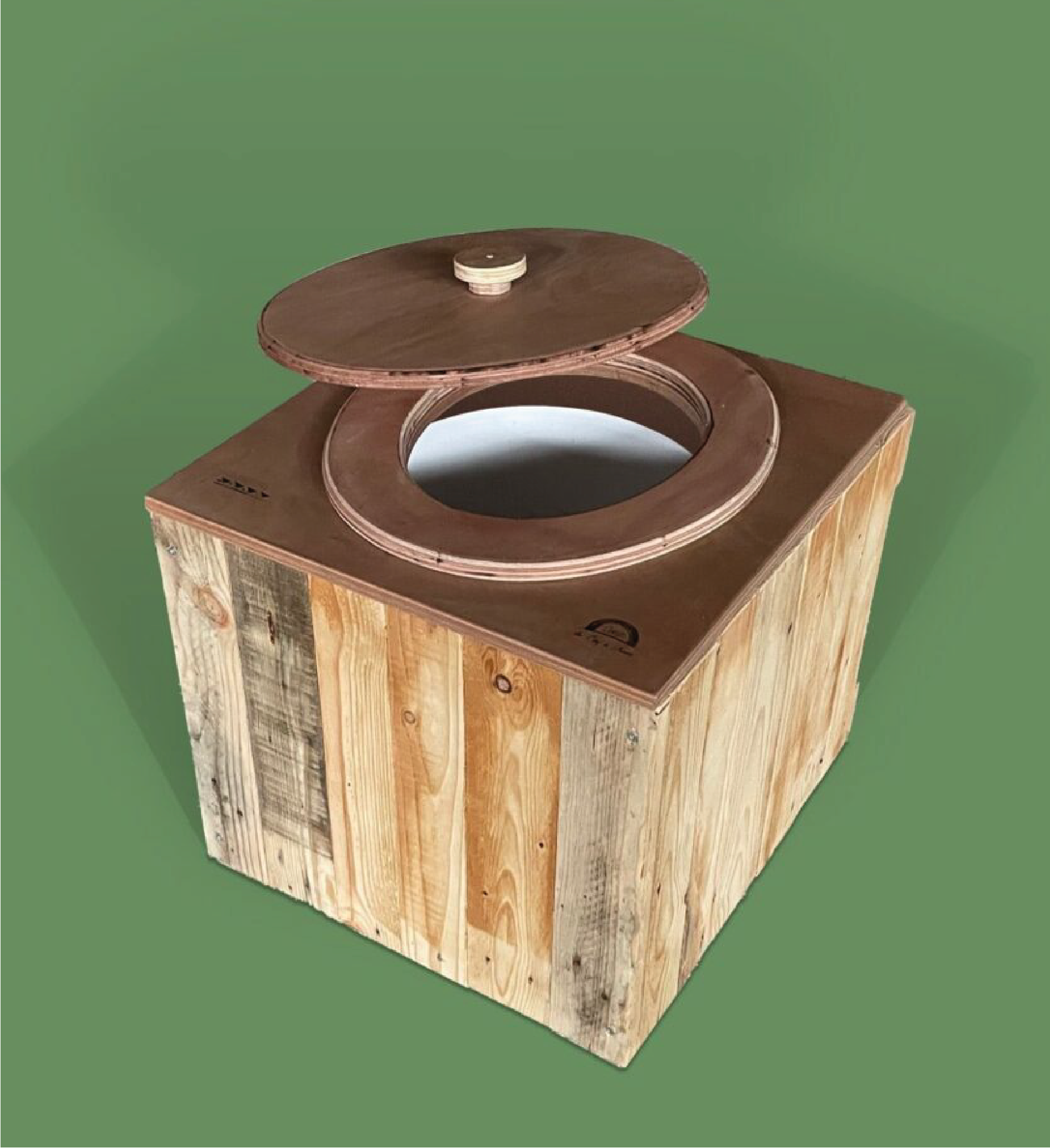 Initiation bois de réemploi : Fabrique ta toilette sèche en palette