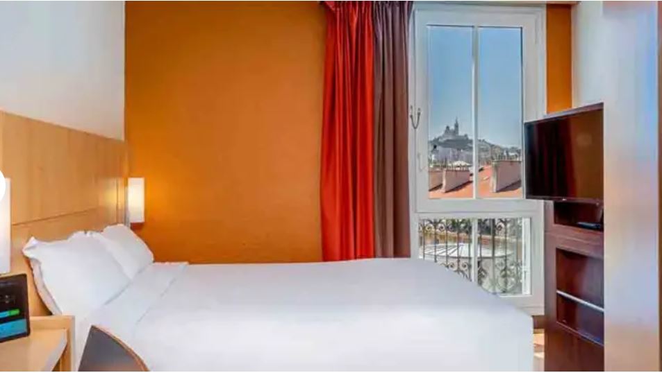 B&B Hôtel Centre Vieux Port