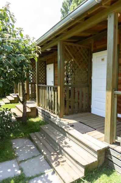 Chambre Motel - Camping des Epinettes - St Romain de Jalionas - Balcons du Dauphiné