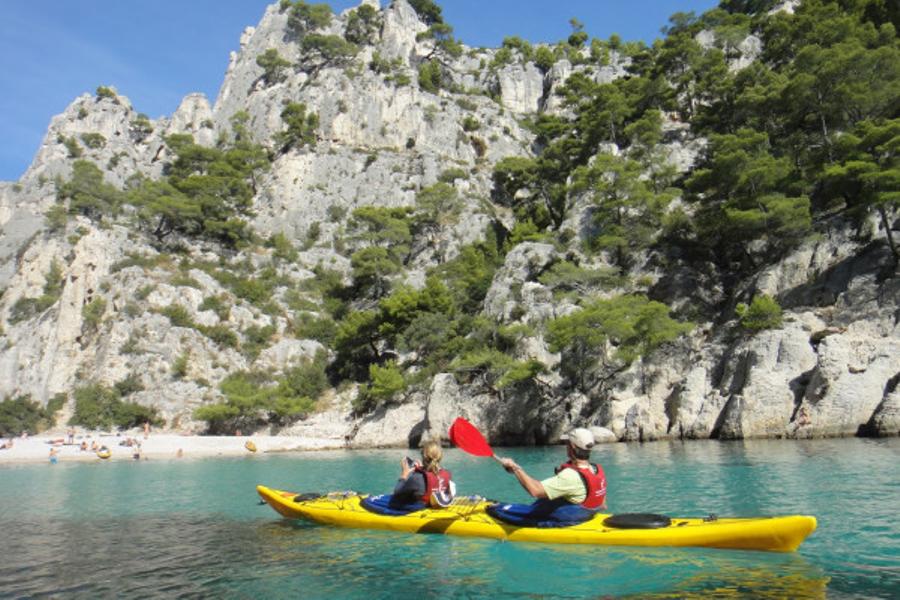 Sortie encadrée demi-journée kayak - Calanques de Cassis