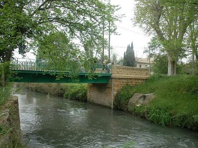 Lunard, Pont de Rhaud, Cornillon-Confoux - photo 2