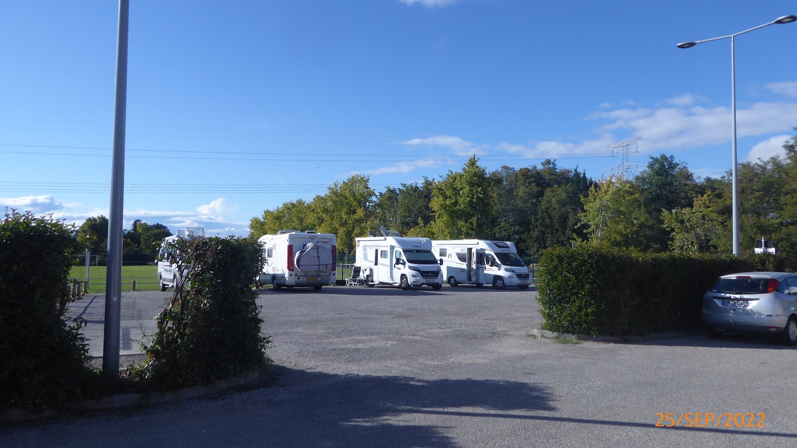 Aire Camping-Cars de Montvendre — photo 2