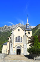 Eglise Saint Michel et Prieuré