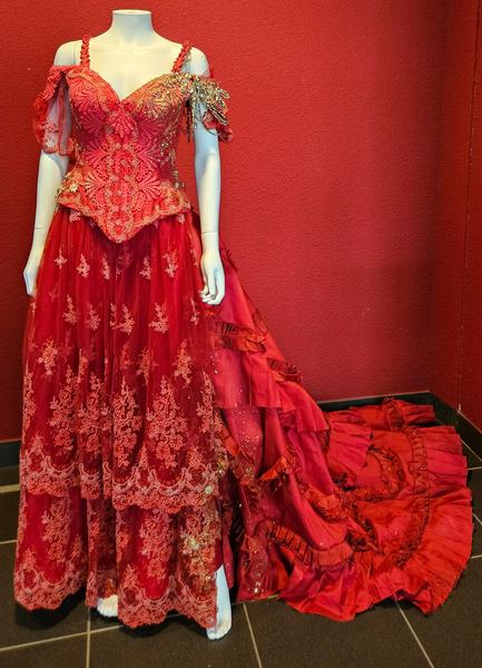 Exposition à la Maison ravier : Héroïnes d'opéra, constumes de scènes_Morestel