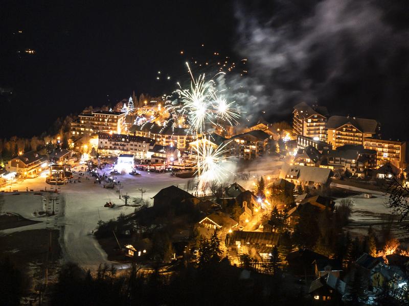 Descente aux flambeaux et feu d