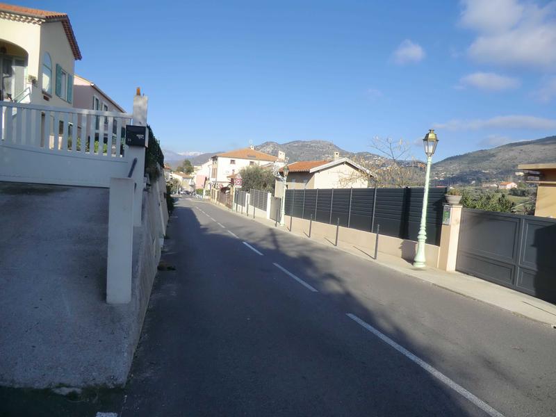 Rue principale menant au Gite