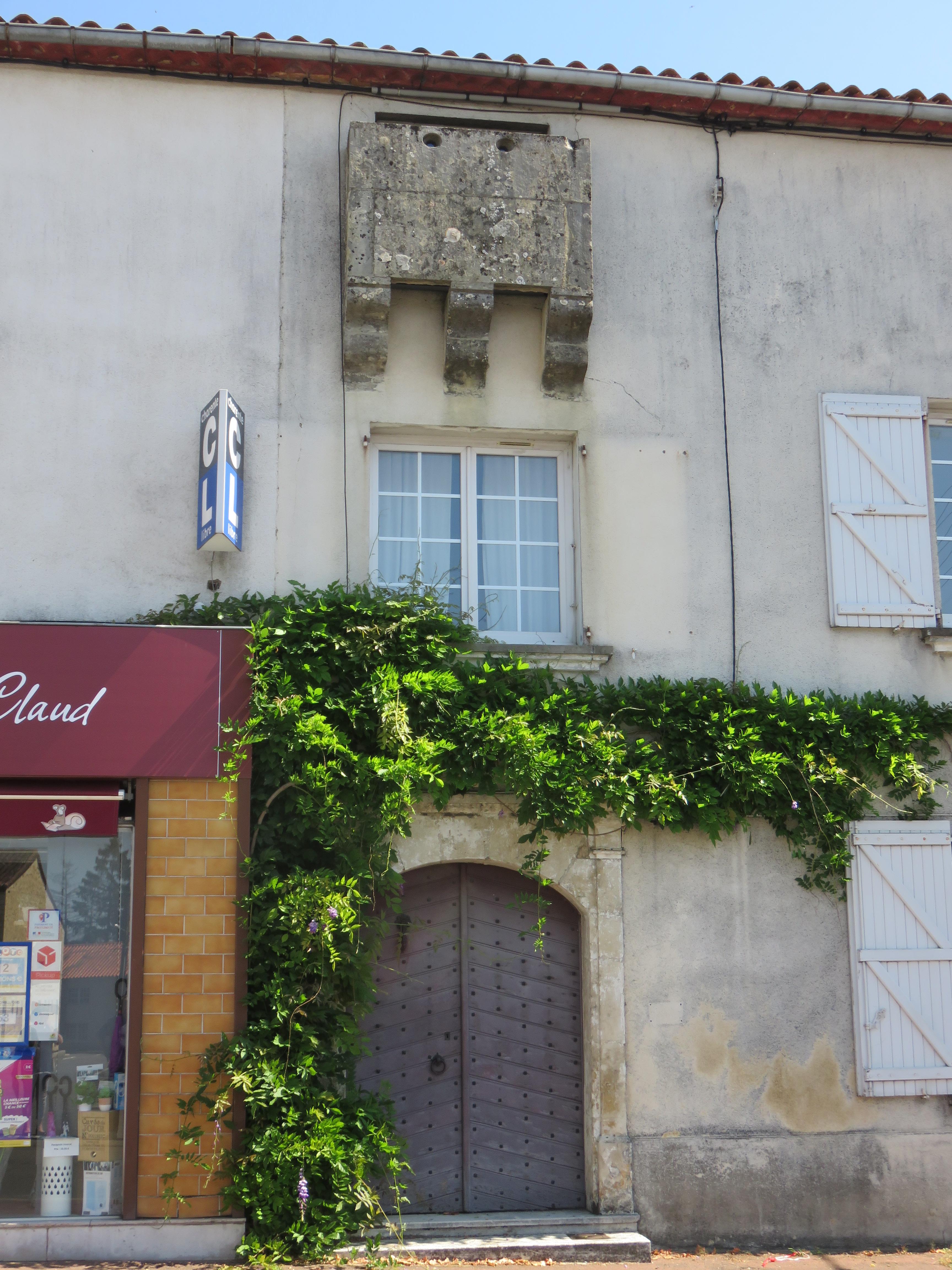 PAH- Les visites de village, SAINT-CLAUD, UN VILLAGE AU COEUR DE LA LÉGENDE DE CLODOALD