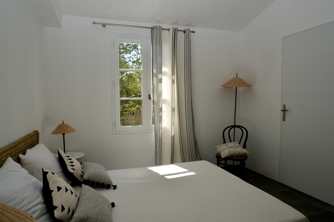 Les Arbousiers, Vauvenargues - photo 4