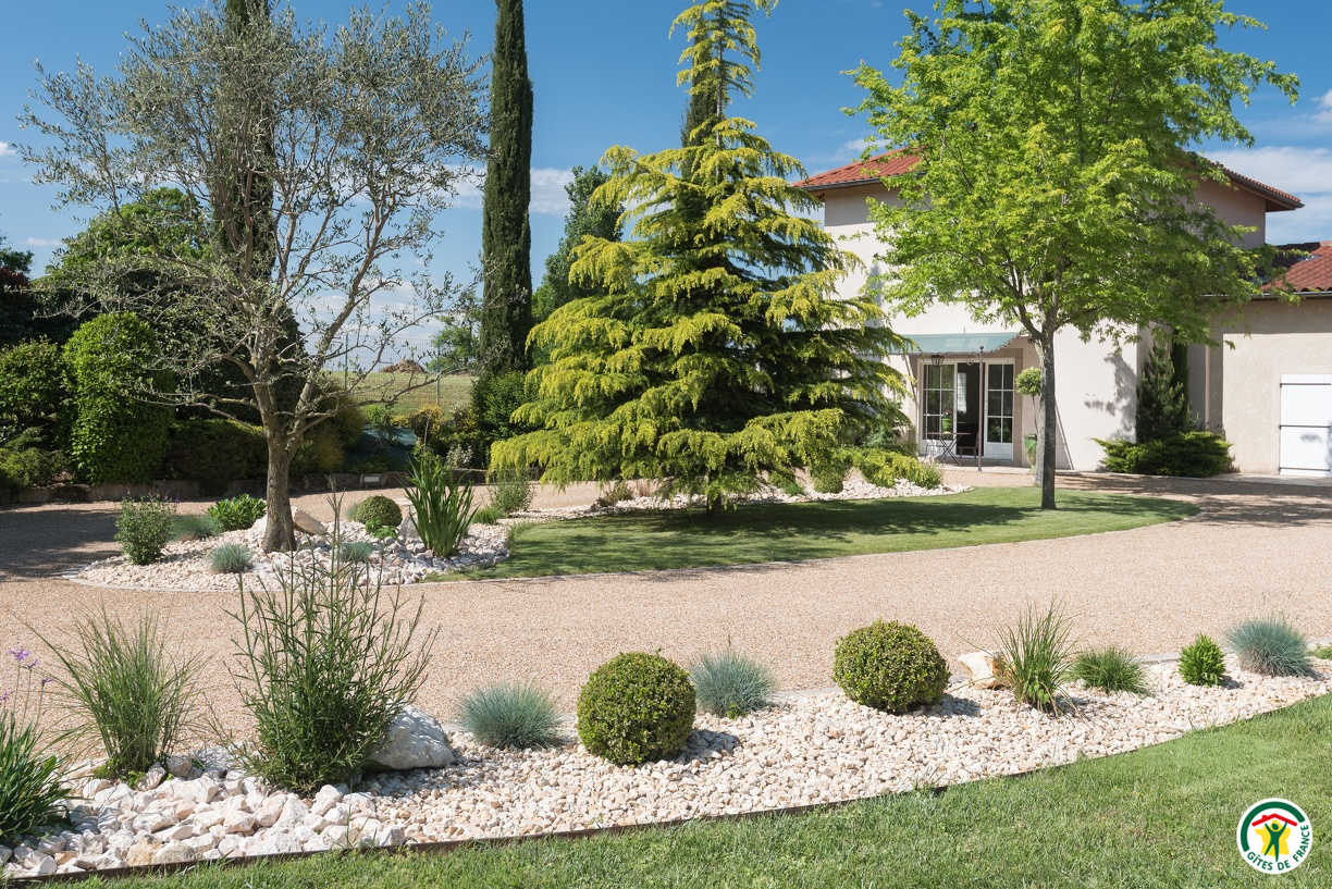 Vue sur le jardin côté sud
