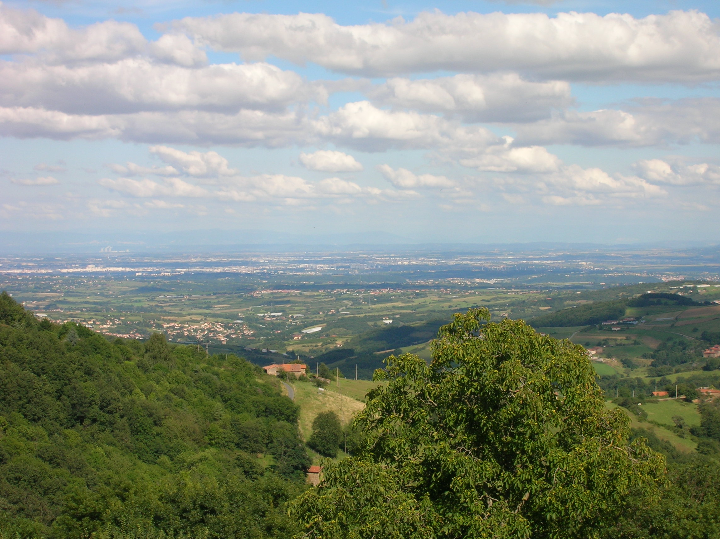 Vue sur la vallée et Lyon