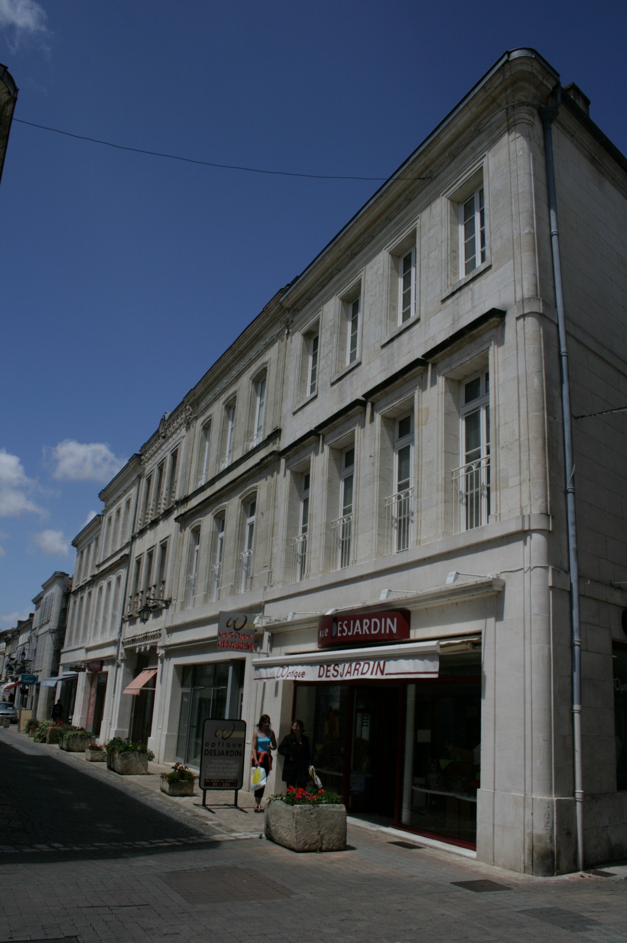 Le magasin de commerces des Galeries Parisiennes